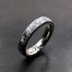Anillo Carbono Gris y Titanio Personalizable