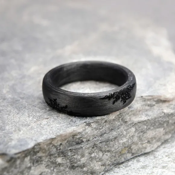 Anillo Carbono Negro con 4 Eguzkilores