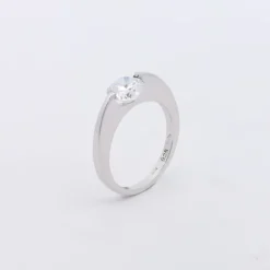 Anillo de Plata con Piedra Blanca