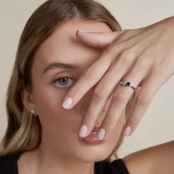 Anillo Enea2 Oro Blanco con Zafiro