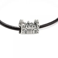 Charm Basílica del Pilar Plata