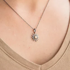 Colgante Eguzkilore Rutenio y Rosa 14mm