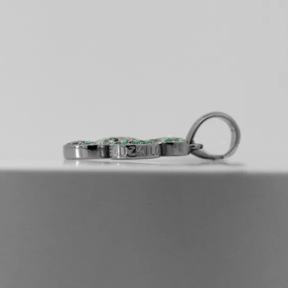 Colgante Lauburu Plata Negra y Circonitas Verdes