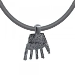 Colgante Mano de Irulegi Rutenio 20mm y Caucho