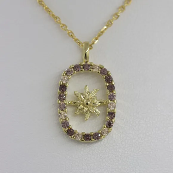 Colgante Muka Plata Dorada y Circonitas Marrones