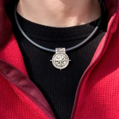 Colgante Rosa de los Vientos con Ikurriña