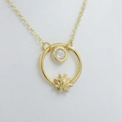 Gargantilla Luna Llena Plata Dorada y Circonita