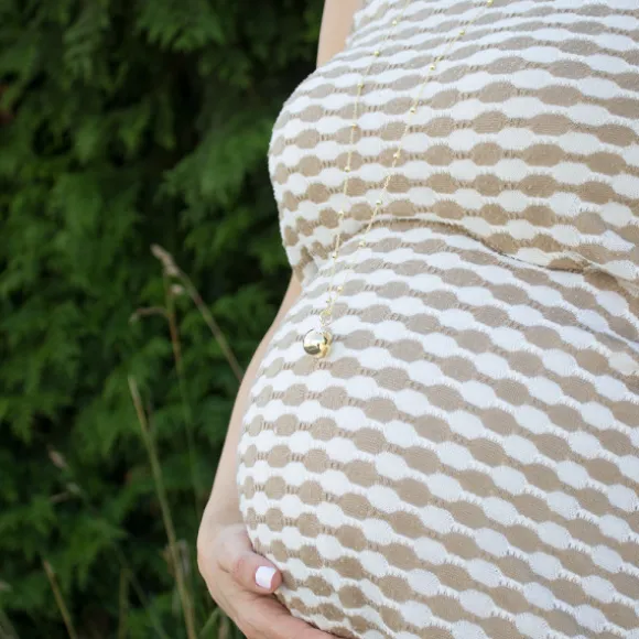 Llamador de Ángeles Bola Dorada con Cadena