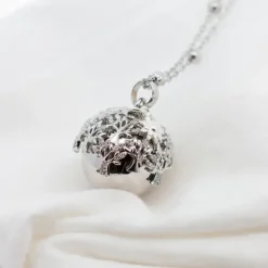 Llamador de Ángeles Árbol de la vida y Circonitas con Mariposa Personalizable