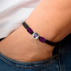 Pulsera Charm Símbolo Mujer Plata Esmalte Morado