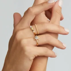 Sortija Oro con Diamante y Motivo Eguzkilore